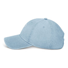 Load image into Gallery viewer, Loxodonté Embroidered Denim Cap